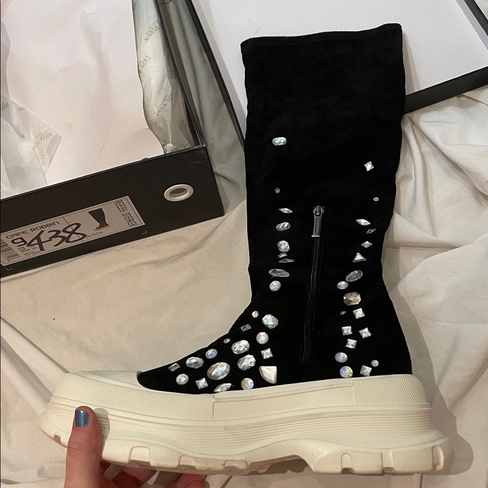 •CAPE ROBBIN• “Reesy” Chunky Sole Rhinestone Gem Sock Boot/Sneakers >> NIB - Picture 8 of 16